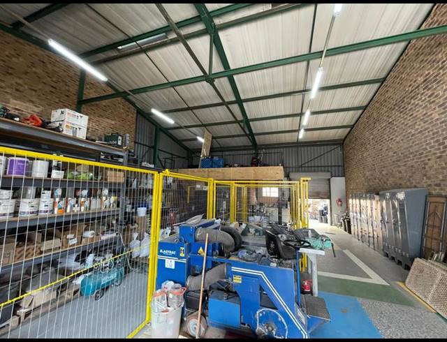 INDUSTRIAL PROPERTY TO RENT IN HENNOPSPARK